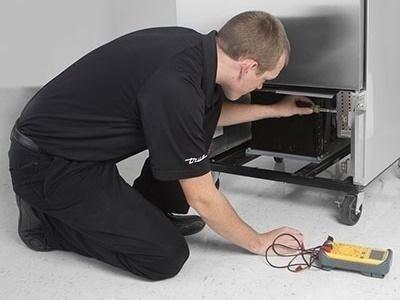 الخط الساخن لصيانة هيتاشي بالشروق